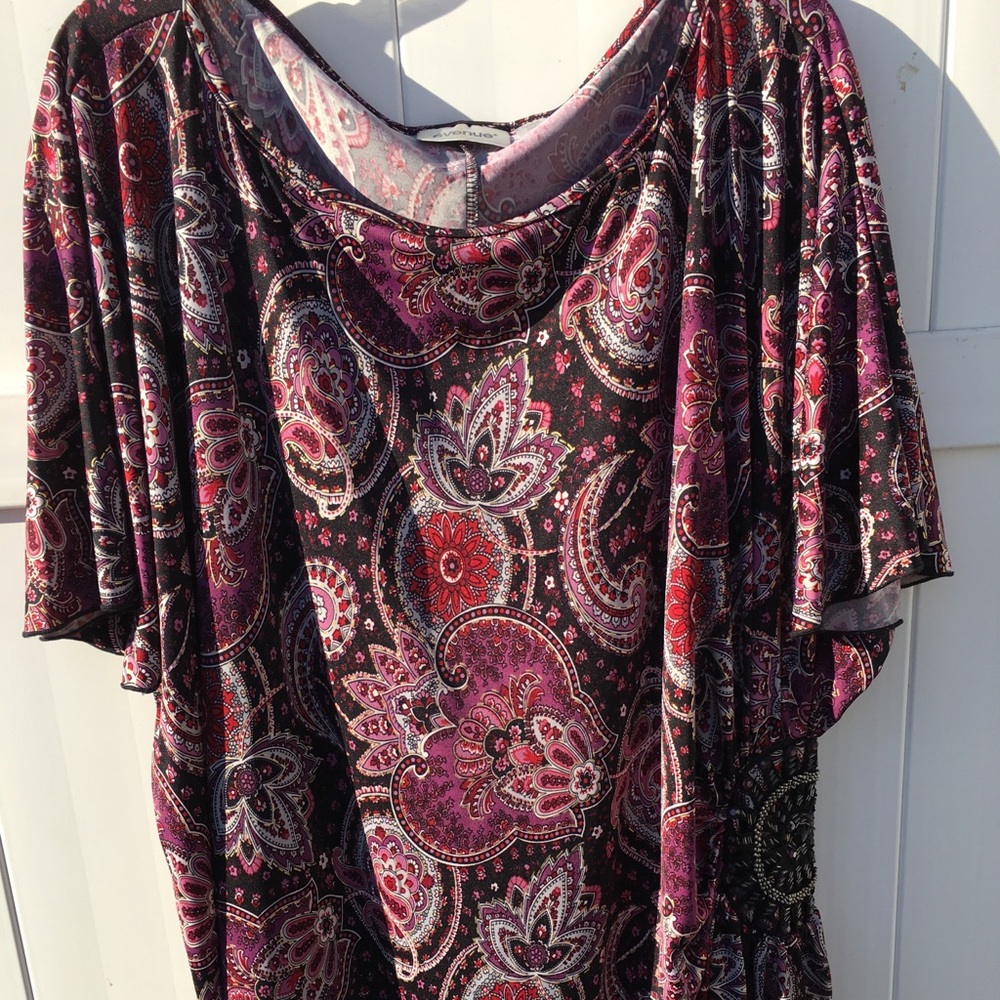 Elegant top